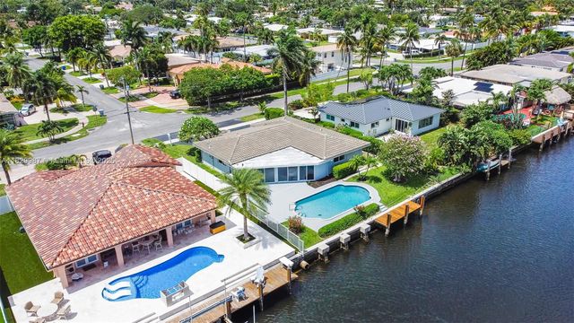 321 SE 4th St, Pompano Beach, FL 33060