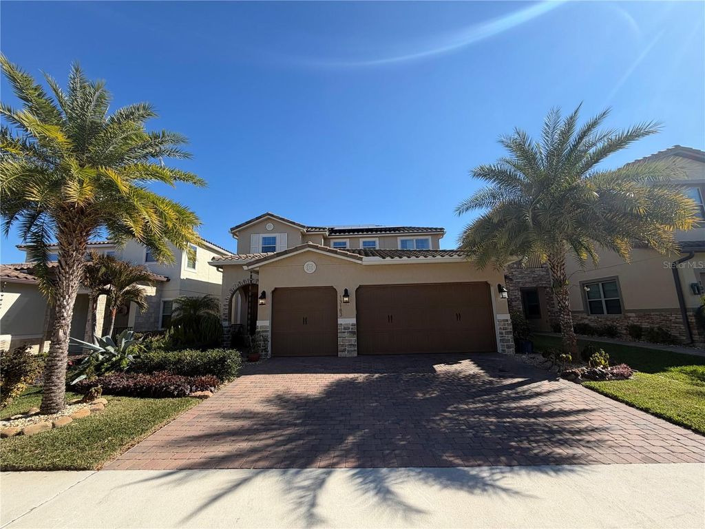 Image 3 of property listing at 13183 WOODFORD STREET, Orlando, FL 32832