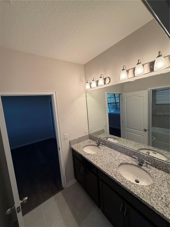 Image 26 of property listing at 13183 WOODFORD STREET, Orlando, FL 32832