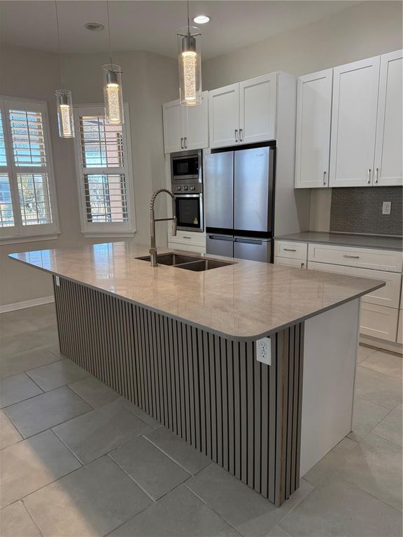 Image 28 of property listing at 13183 WOODFORD STREET, Orlando, FL 32832
