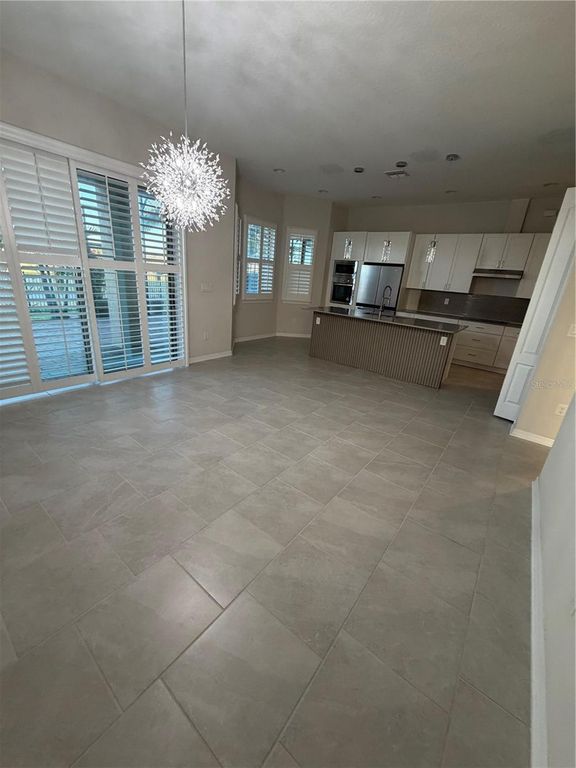 Image 6 of property listing at 13183 WOODFORD STREET, Orlando, FL 32832