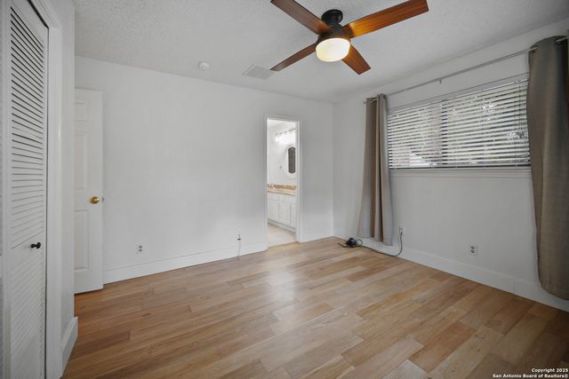 27010 TRILL HILL, San Antonio, TX 78260
