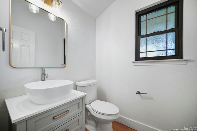 27010 TRILL HILL, San Antonio, TX 78260