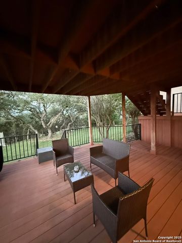 27010 TRILL HILL, San Antonio, TX 78260
