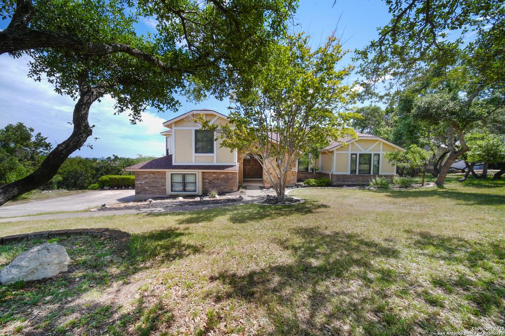 27010 TRILL HILL, San Antonio, TX 78260