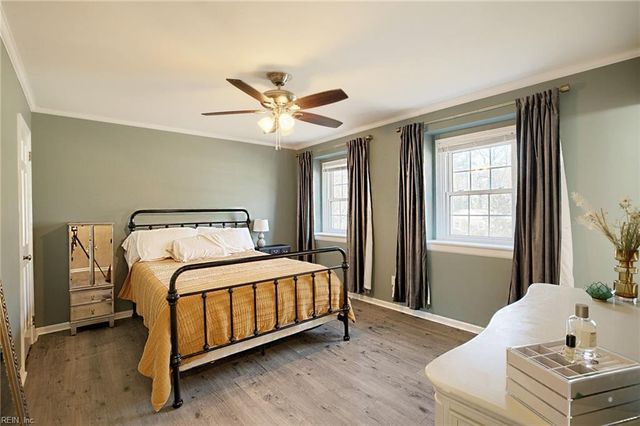 312 Sharon DR, Seaford, VA 23696