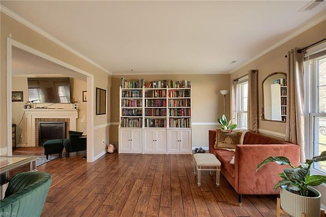 312 Sharon DR, Seaford, VA 23696