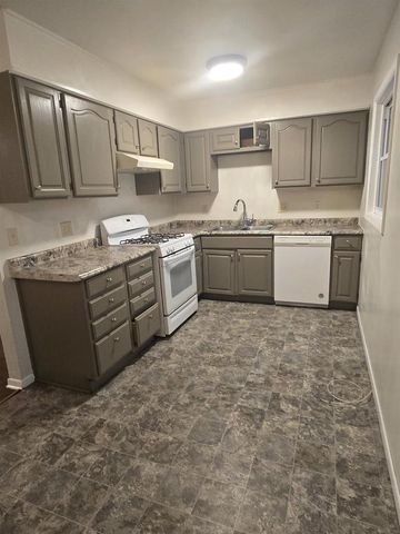 4617 Texas Trail, Madison, WI 53704
