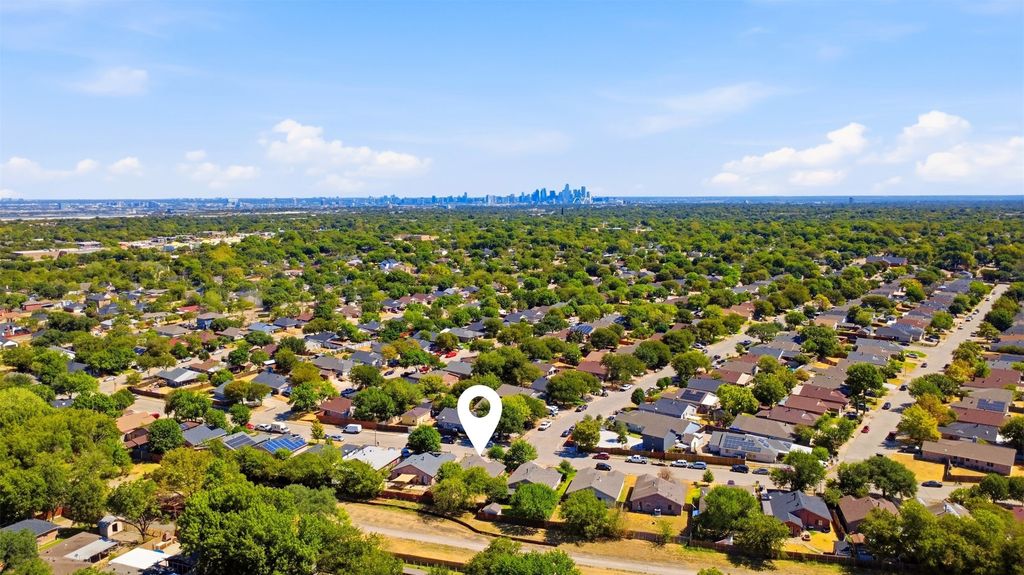 4704 Lizzy Drive, Dallas, TX 75211 — photo 4