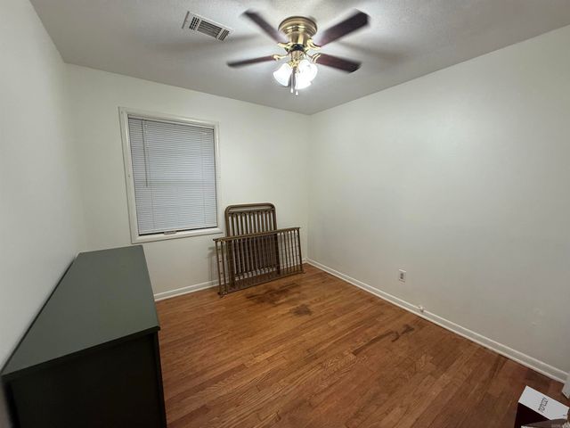 1005 W Taylor Street, Clarksville, AR 72830