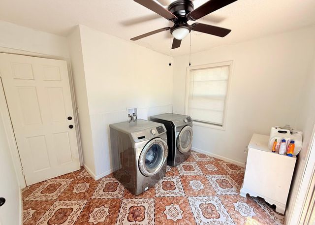 1005 W Taylor Street, Clarksville, AR 72830