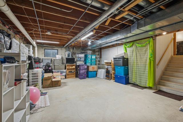 16113 Lake Villa Avenue, Tinley Park, IL 60477