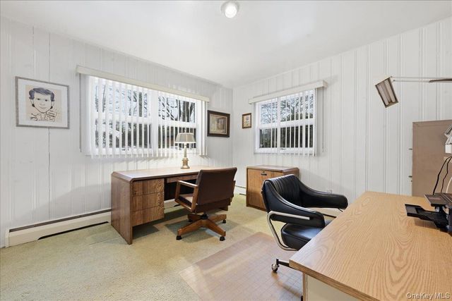 85 Hickory Drive, East Hills, NY 11576