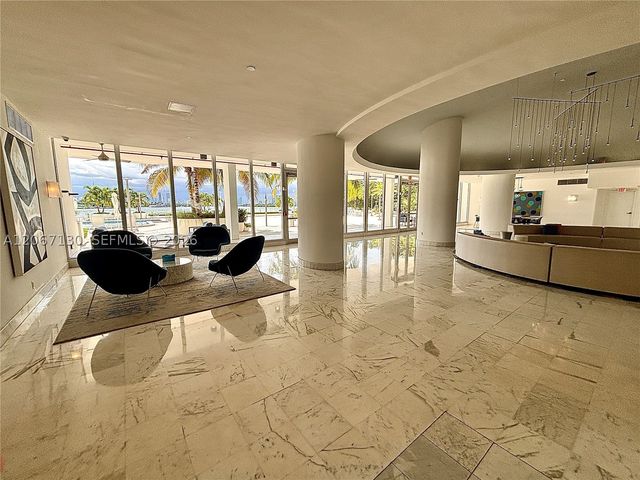 1000 West Ave PH19, Miami Beach, FL 33139