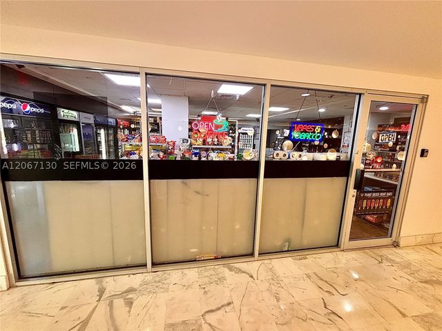1000 West Ave PH19, Miami Beach, FL 33139