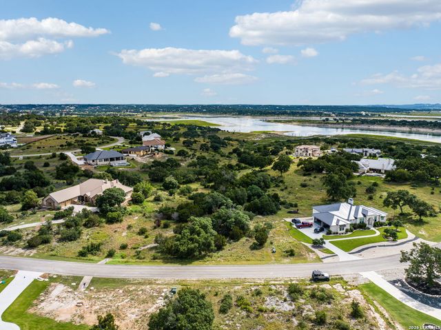 155 Obscure Way, Spring Branch, TX 78070