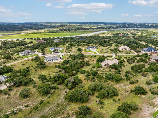 155 Obscure Way, Spring Branch, TX 78070