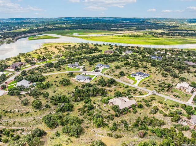 155 Obscure Way, Spring Branch, TX 78070