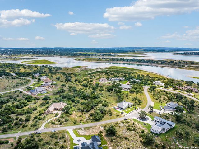 155 Obscure Way, Spring Branch, TX 78070