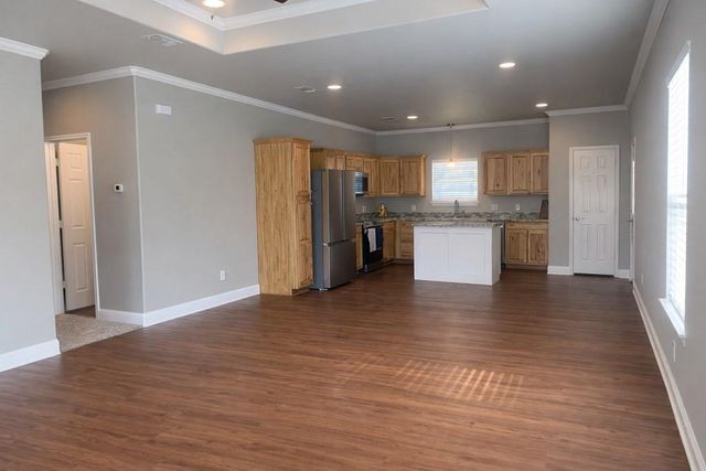 114 Kansas Street, Huntington, TX 75949