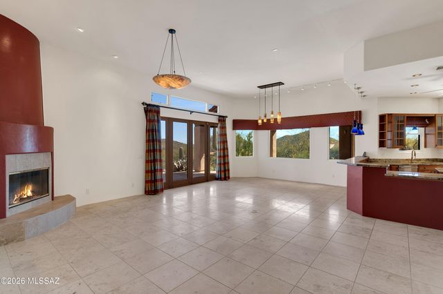 3600 W Eagles View Place, Tucson, AZ 85745