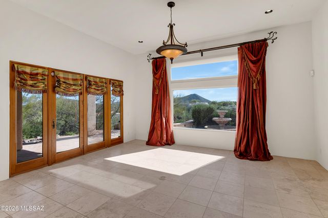 3600 W Eagles View Place, Tucson, AZ 85745