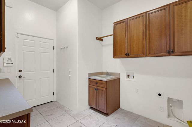 3600 W Eagles View Place, Tucson, AZ 85745