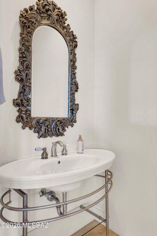 3600 W Eagles View Place, Tucson, AZ 85745