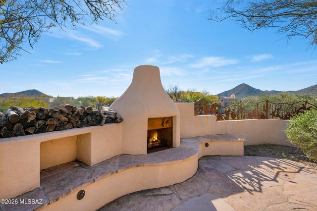 3600 W Eagles View Place, Tucson, AZ 85745