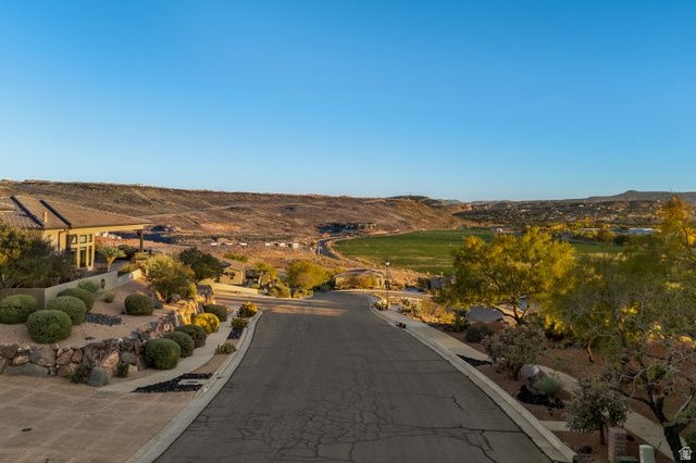 1098 W CRESOLE DR, St. George, UT 84770