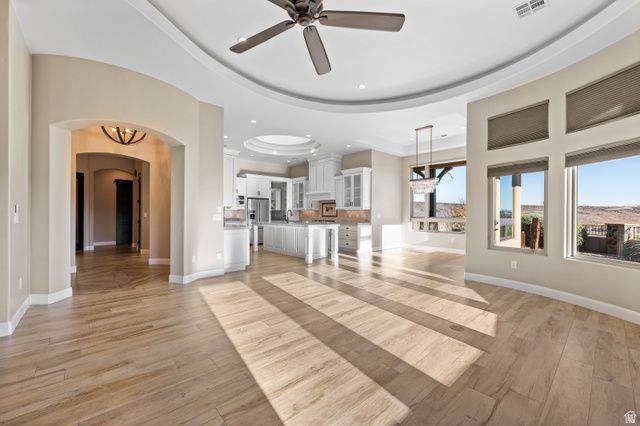 1098 W CRESOLE DR, St. George, UT 84770