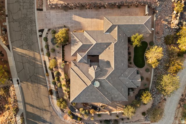 1098 W CRESOLE DR, St. George, UT 84770