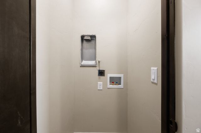 1098 W CRESOLE DR, St. George, UT 84770