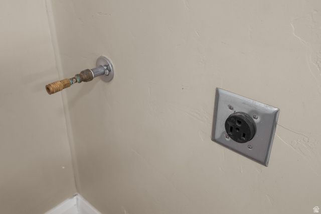 1098 W CRESOLE DR, St. George, UT 84770