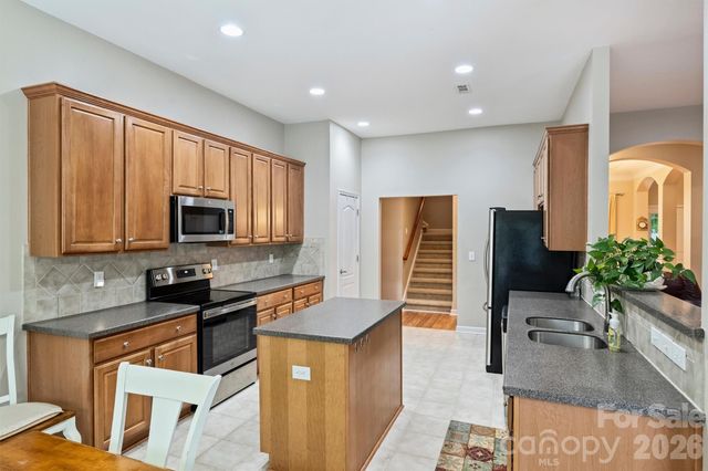 713 Trailhead Lane, Fort Mill, SC 29708