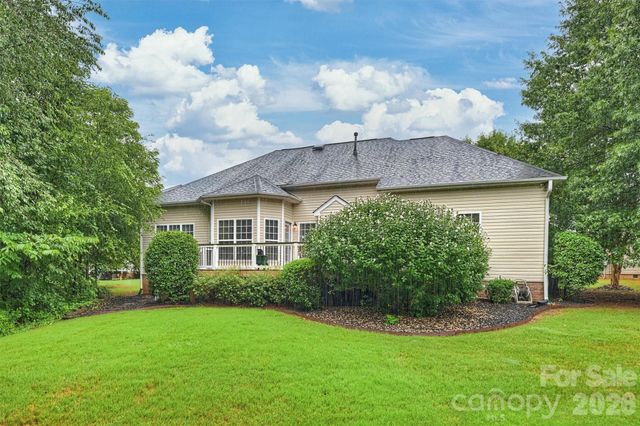 713 Trailhead Lane, Fort Mill, SC 29708