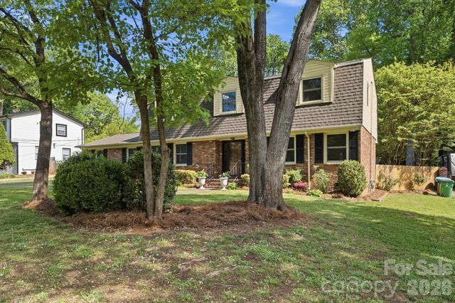 6824 April Lane, Charlotte, NC 28215