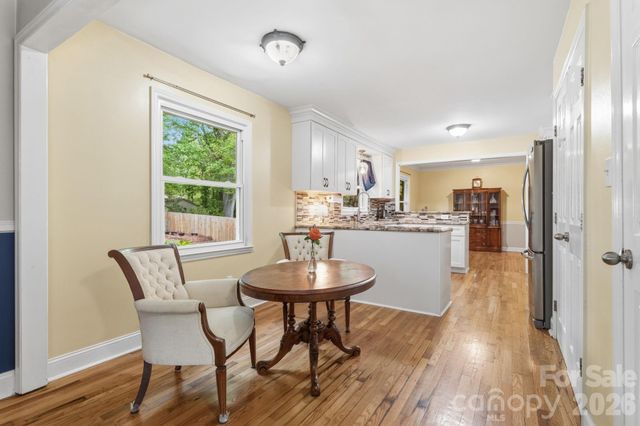 6824 April Lane, Charlotte, NC 28215