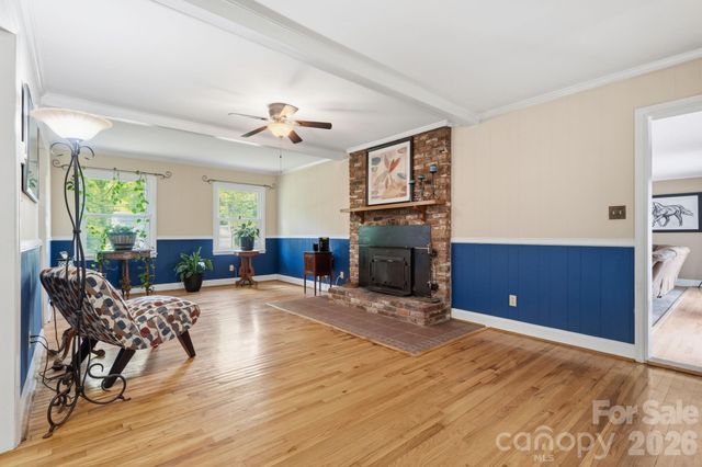 6824 April Lane, Charlotte, NC 28215