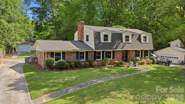 6824 April Lane, Charlotte, NC 28215