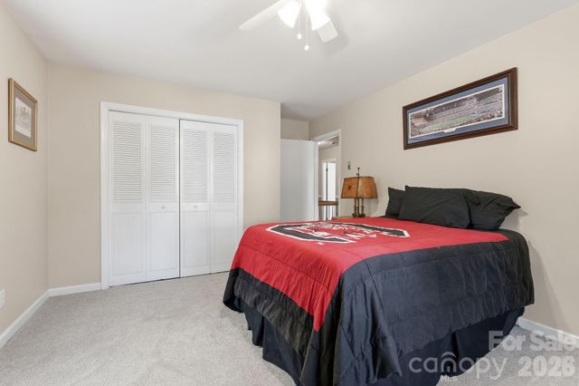 6824 April Lane, Charlotte, NC 28215