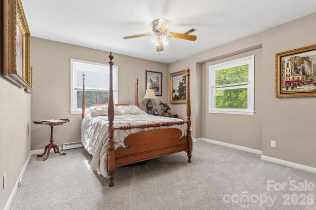 6824 April Lane, Charlotte, NC 28215