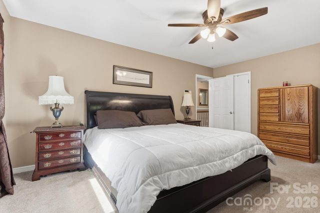 6824 April Lane, Charlotte, NC 28215