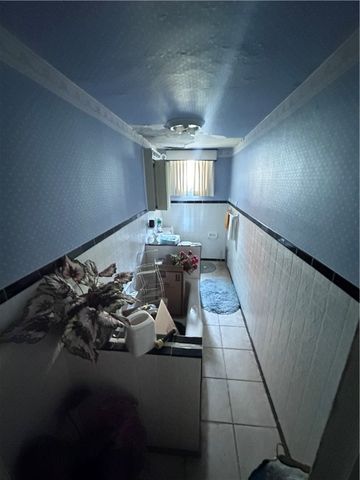 5323 Broad St, Garfield, PA 15224