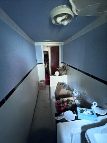 5323 Broad St, Garfield, PA 15224