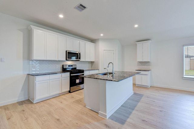 7802 Bel Fiore Drive, Richmond, TX 77406
