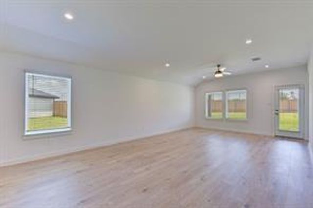 7802 Bel Fiore Drive, Richmond, TX 77406