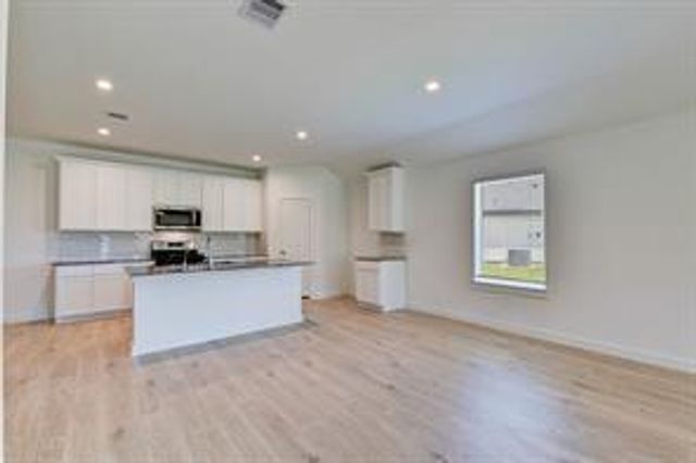 7802 Bel Fiore Drive, Richmond, TX 77406