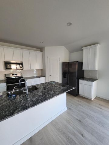 7802 Bel Fiore Drive, Richmond, TX 77406