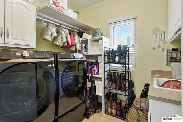 19350 Patterson Street, Omaha, NE 68135
